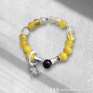 Yellow glass beads bracelet